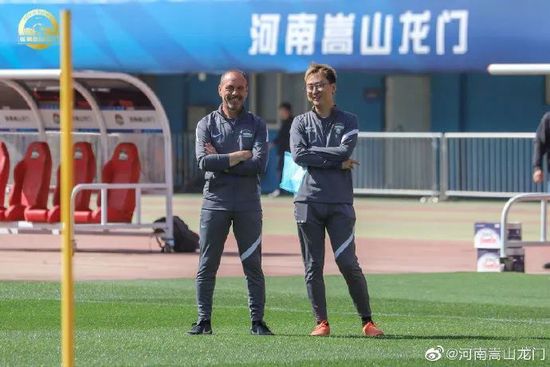 挠脚心vk 冰小白