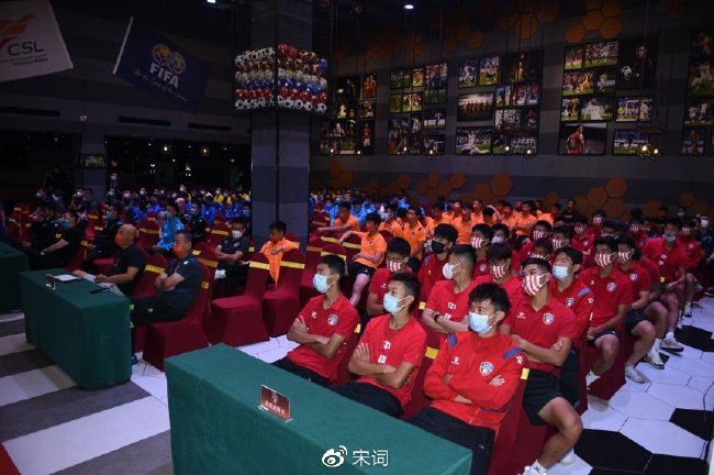 一寸一寸挺进她的身体