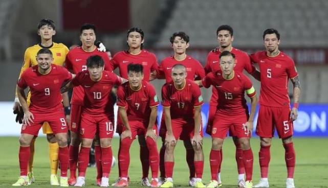 亚洲伊人久久大香线蕉综合图片