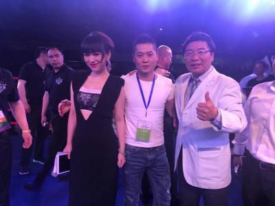 美女无内裤下部照片